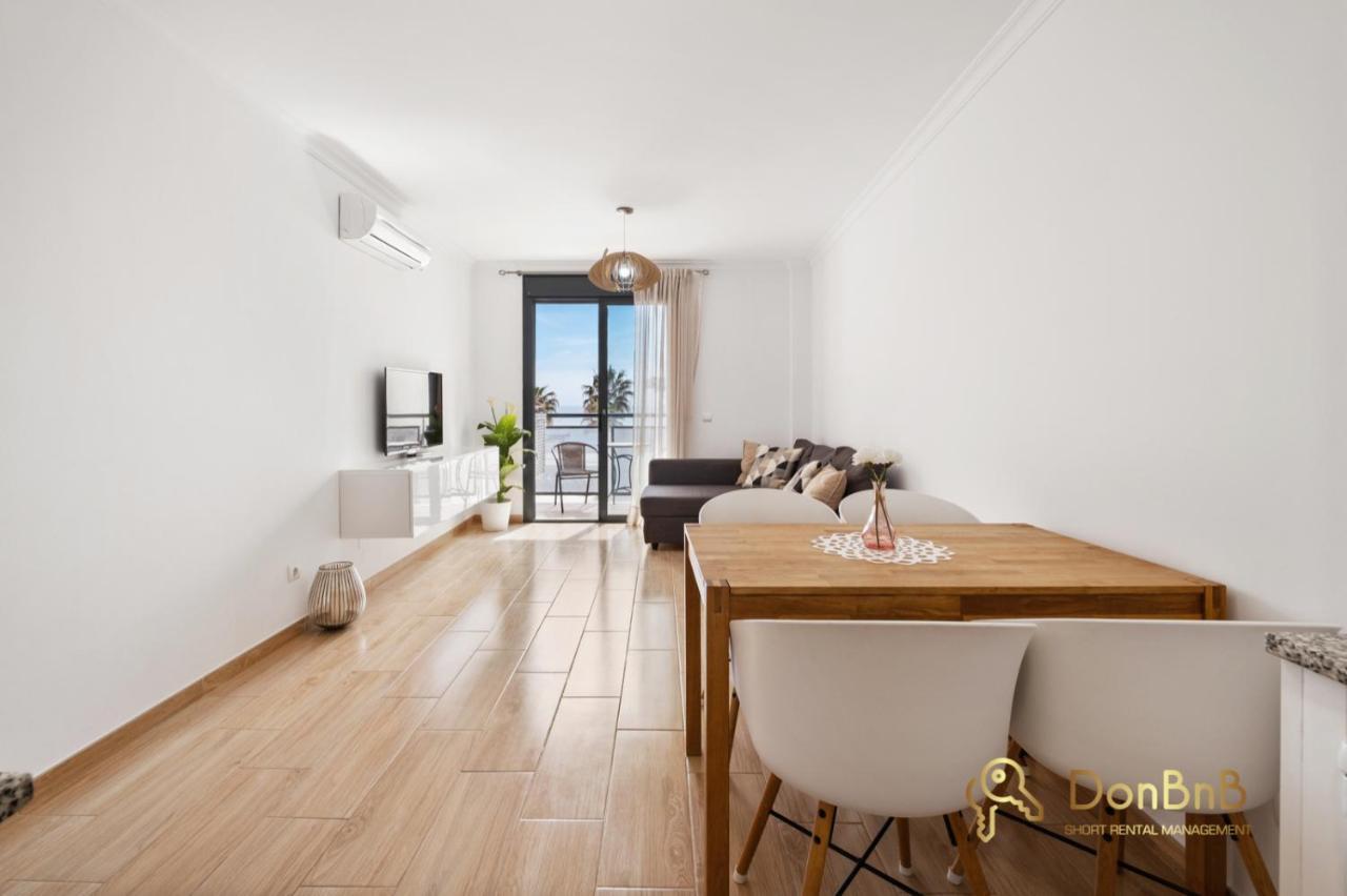 Cozy Apartment With Sea View And Private Parking In ฟูเอนฮิโรลา ภายนอก รูปภาพ